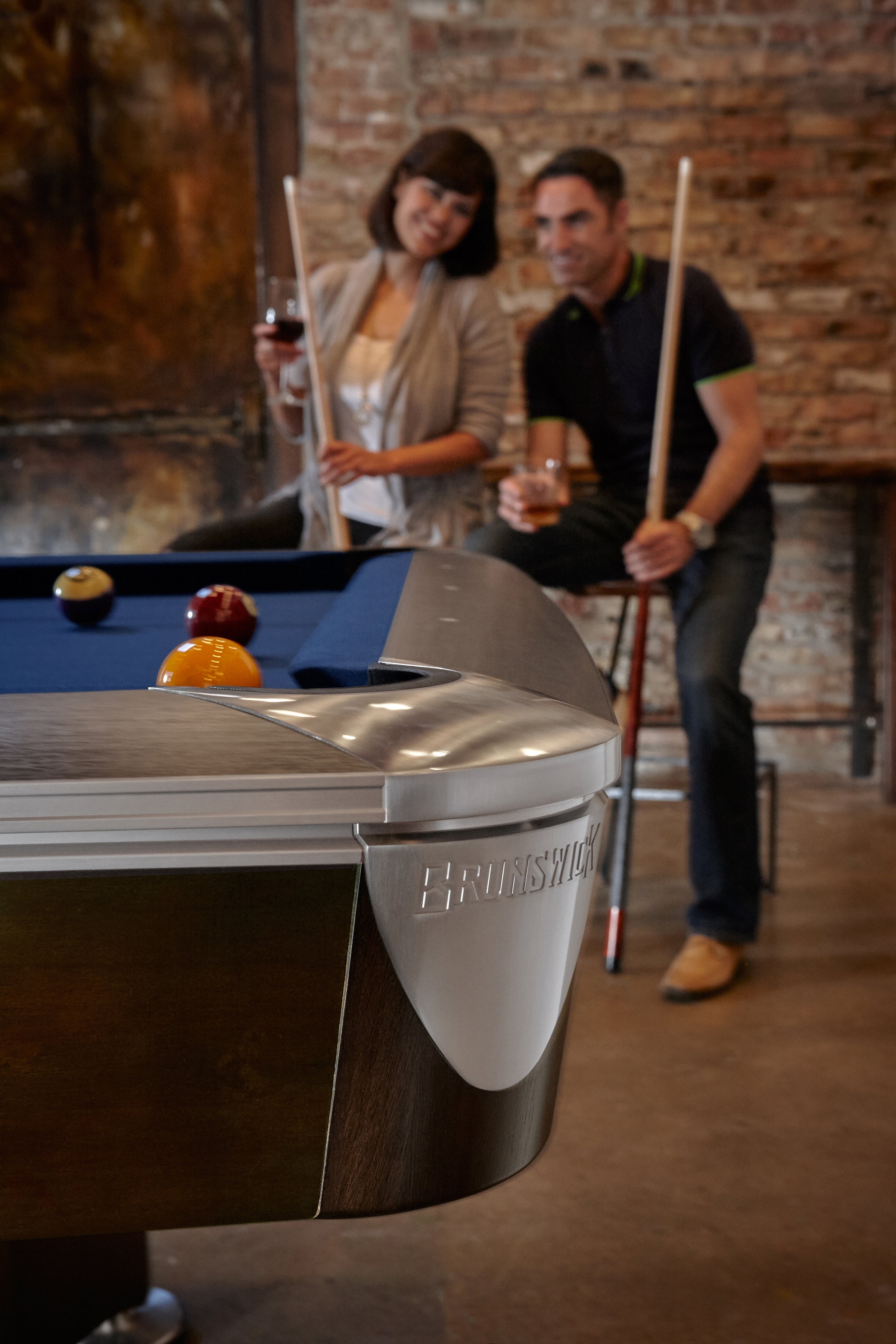 Brunswick Billiards Gold Crown VI 8' Slate Pool Table in Skyline Walnut/Espresso w/ Pockets